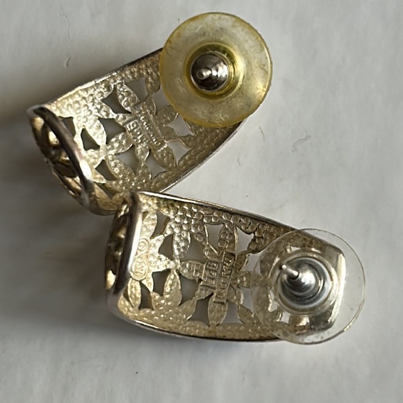 925 Silver flower/starburst earrings - Picture 5 of 5